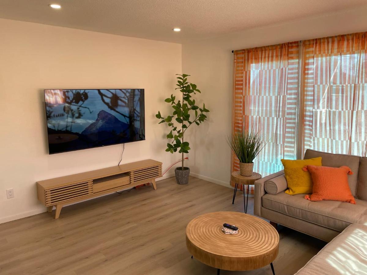 2nd Floor, 2 Bedroom Condo, Sleeps 6 Lake City Buitenkant foto