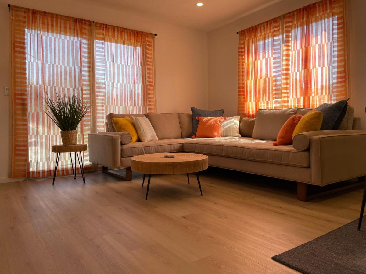 2nd Floor, 2 Bedroom Condo, Sleeps 6 Lake City Buitenkant foto
